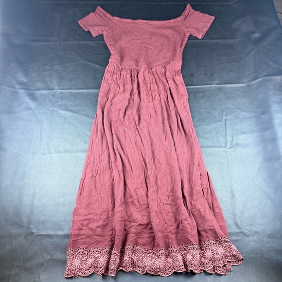Roxy Mauve Off-Shoulder Maxi Dress - Picture 1 of 6